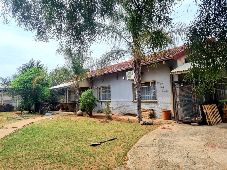 3 Bedroom Property for Sale in Albertynshof Northern Cape